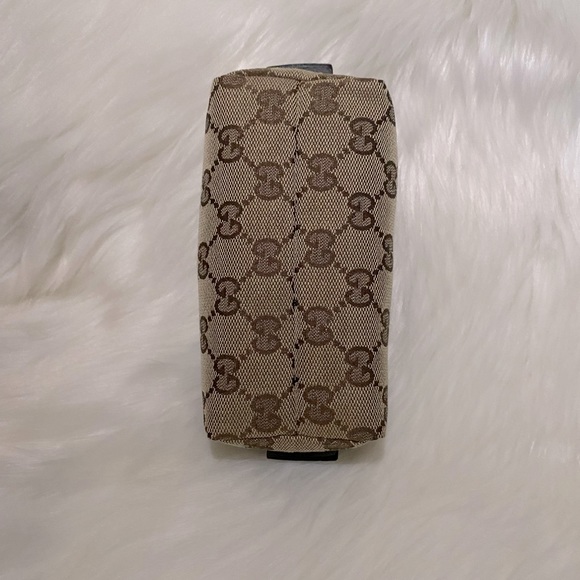 EUC Gucci Monogram clasp pouch/wallet with box - Picture 5 of 10